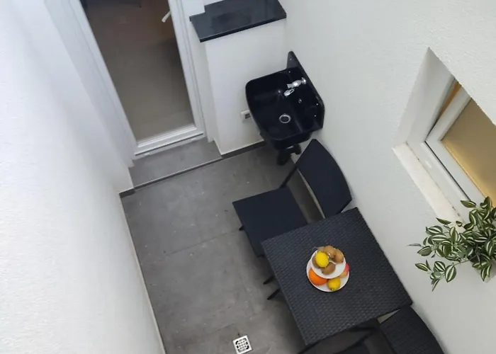Apartman Lux Arena Ema Póla