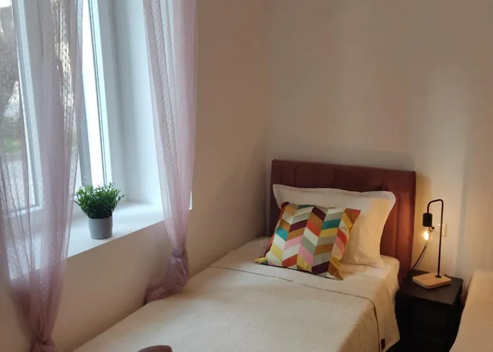 Lux Arena Ema Apartman *