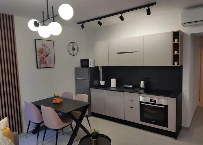 Lux Arena Ema Apartman